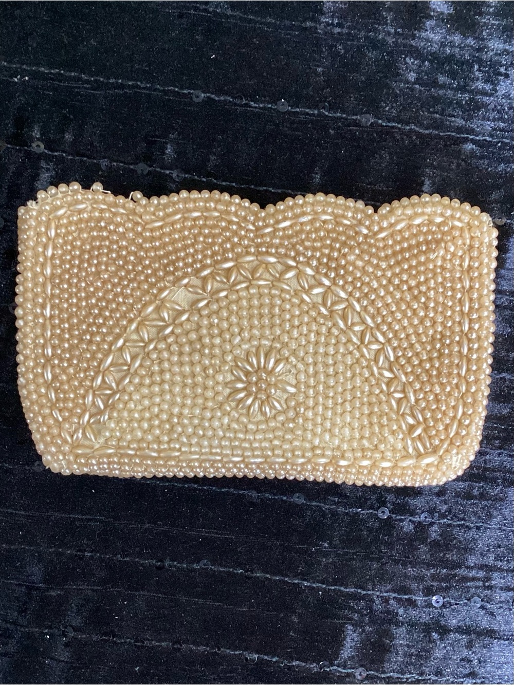 Handmade Vintage Beaded Cream Evening Clutch - Elegant Pearl Detail